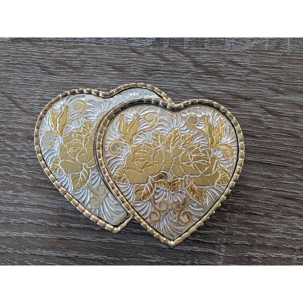 Two Dual Hearts Shaped Flower Swirl Ornate Etched Floral Western Belt Buckle USA